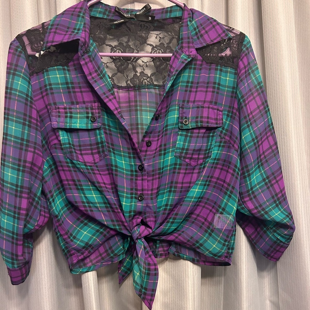 ♥️ Ali & Kris Purple turquoise Tie front top lace back crop #52